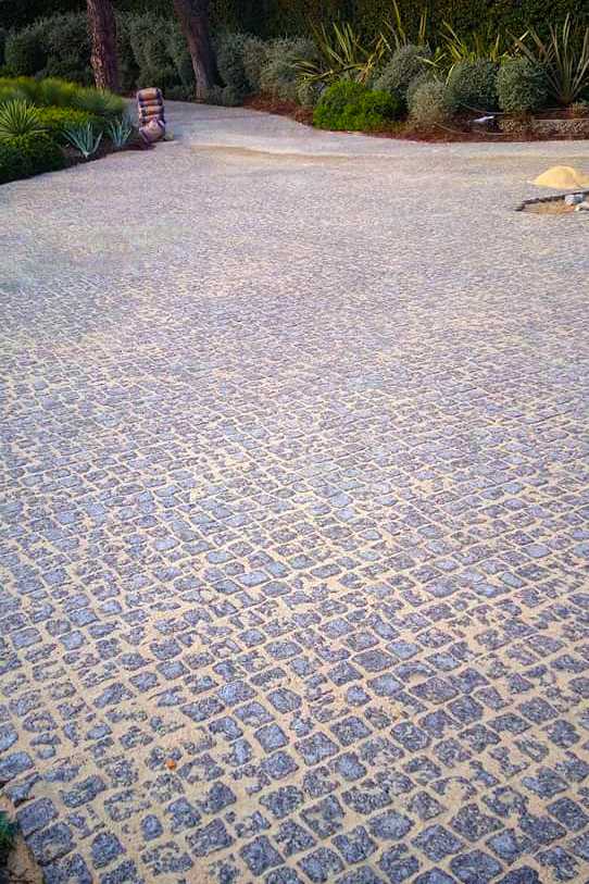 Portal da Pedra calçada portuguesa