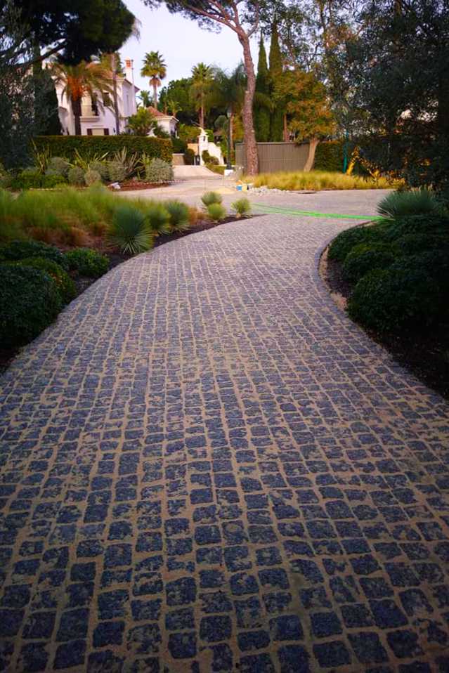 Portal da Pedra jardins